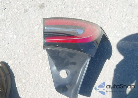 2022 Tesla Model Y Long Range Dual Motor All-Wheel Drive из США, поврежденный, VIN 7SAYGDEE6NF423753